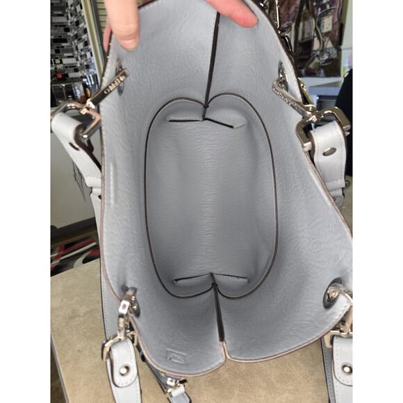 Calvin Klein blue reversable leather tote with matching pouch - Picture 5 of 8